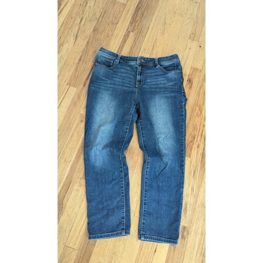Chico's So Slimming Women's Crop Jeans Blue Denim‎ Comfort Stretch Sz 15